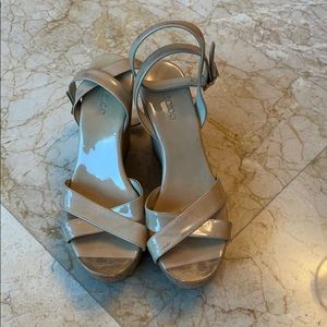 Jimmy choo wedges nude